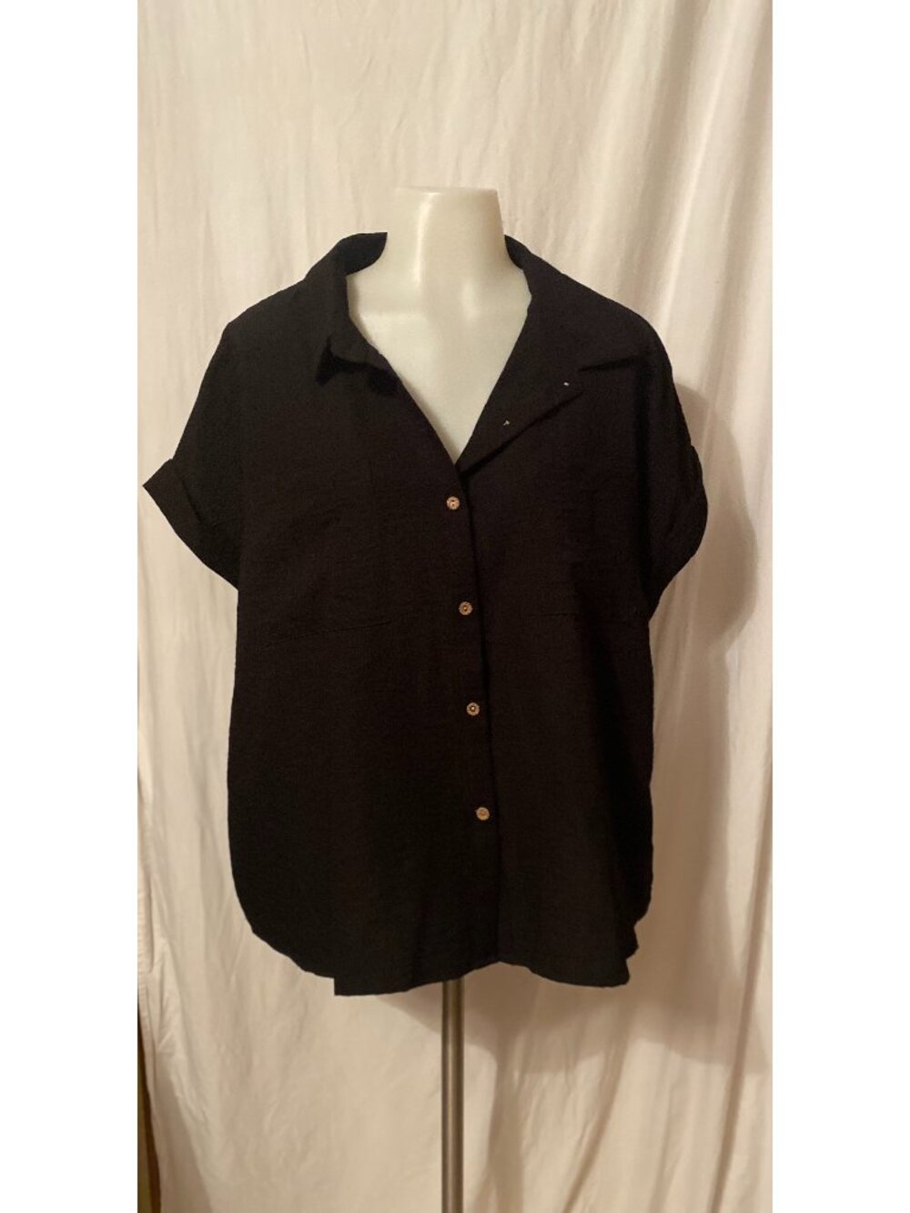 Fashion Black Button Front Collared Short Sleeve Relaxed Fit Shirt